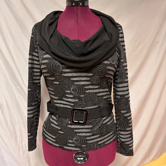 Frank Lyman cowl neck top - Picture 1 of 6